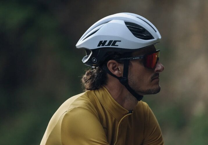 Prilba zachraňuje život – prečo sa oplatí ju nosiť?