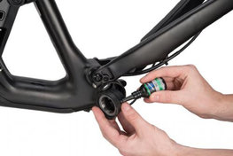 RETAINING COMPOUND PT-RC-1