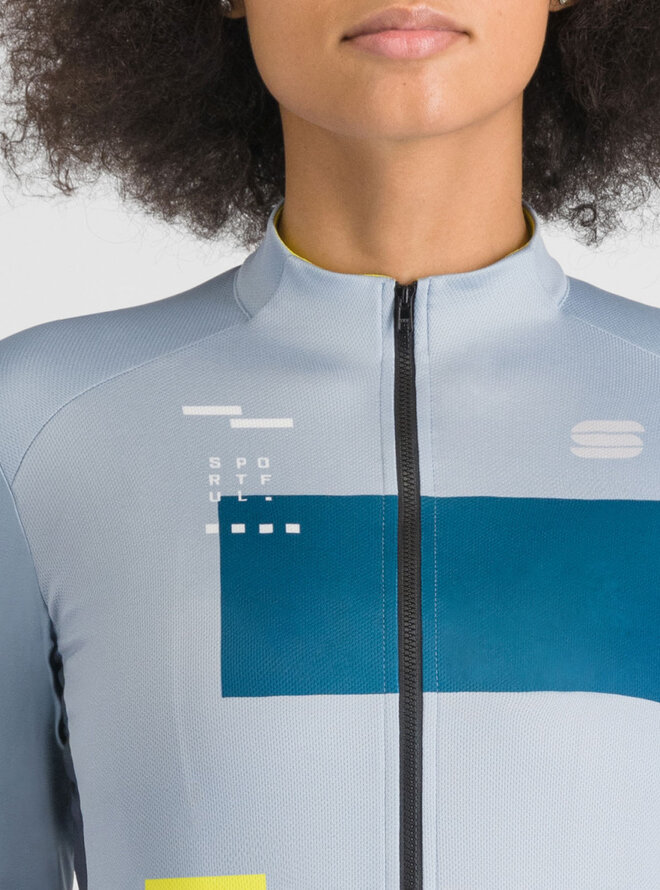 BREAKOUT SUPERGIARA THERMAL W